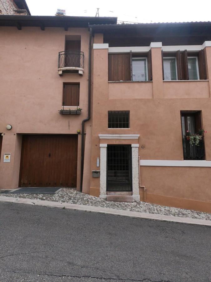 Ferienwohnung Al Vecchio Essicatoio Bassano del Grappa Exterior foto